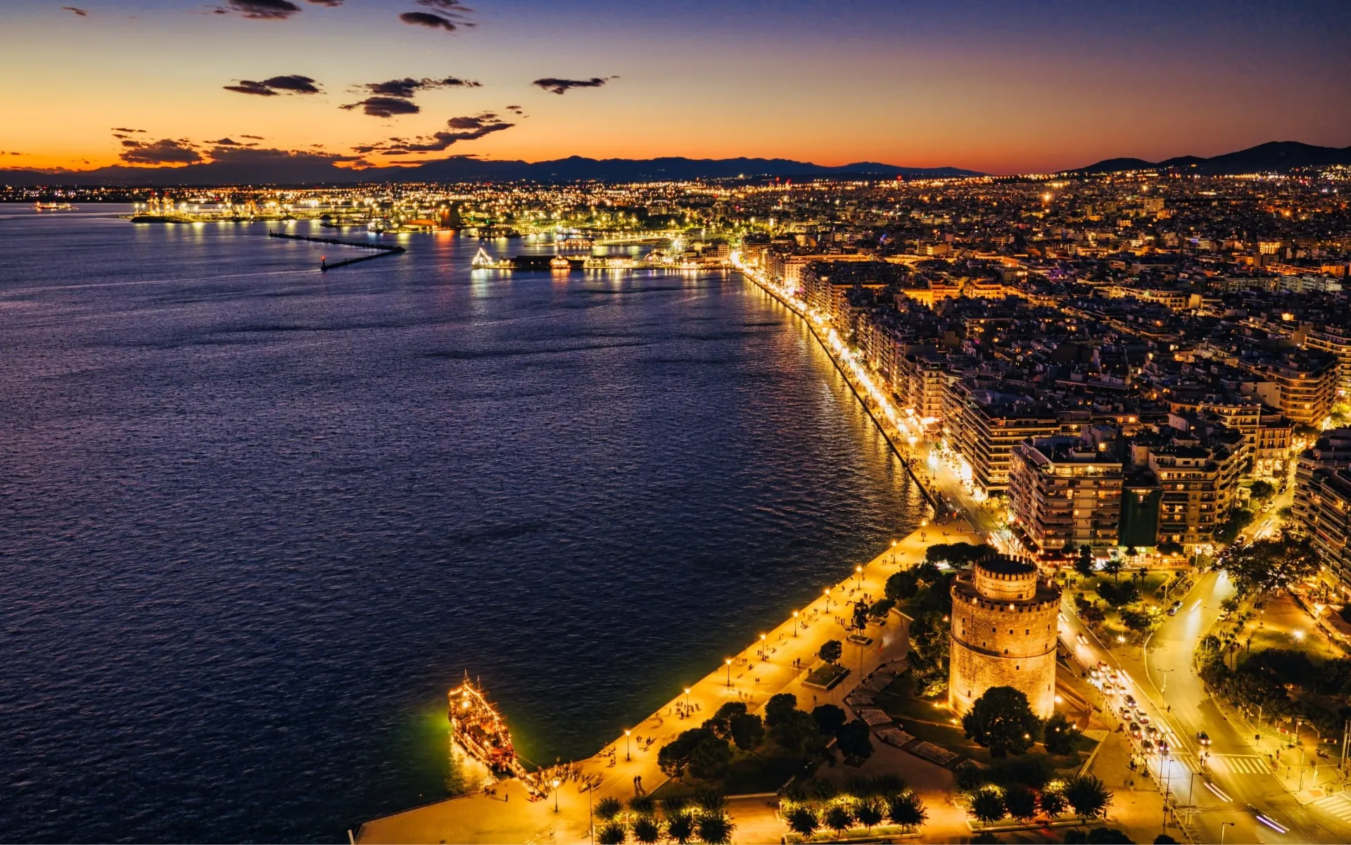 Selanik Meteora ve Kavala Masalı - 2026 Dönemi